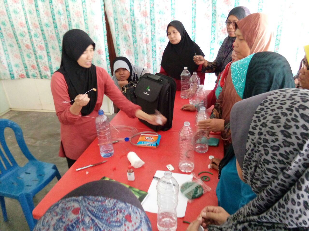 c41cd141-e6a0-4d04-a335-2bf9d5219cb3